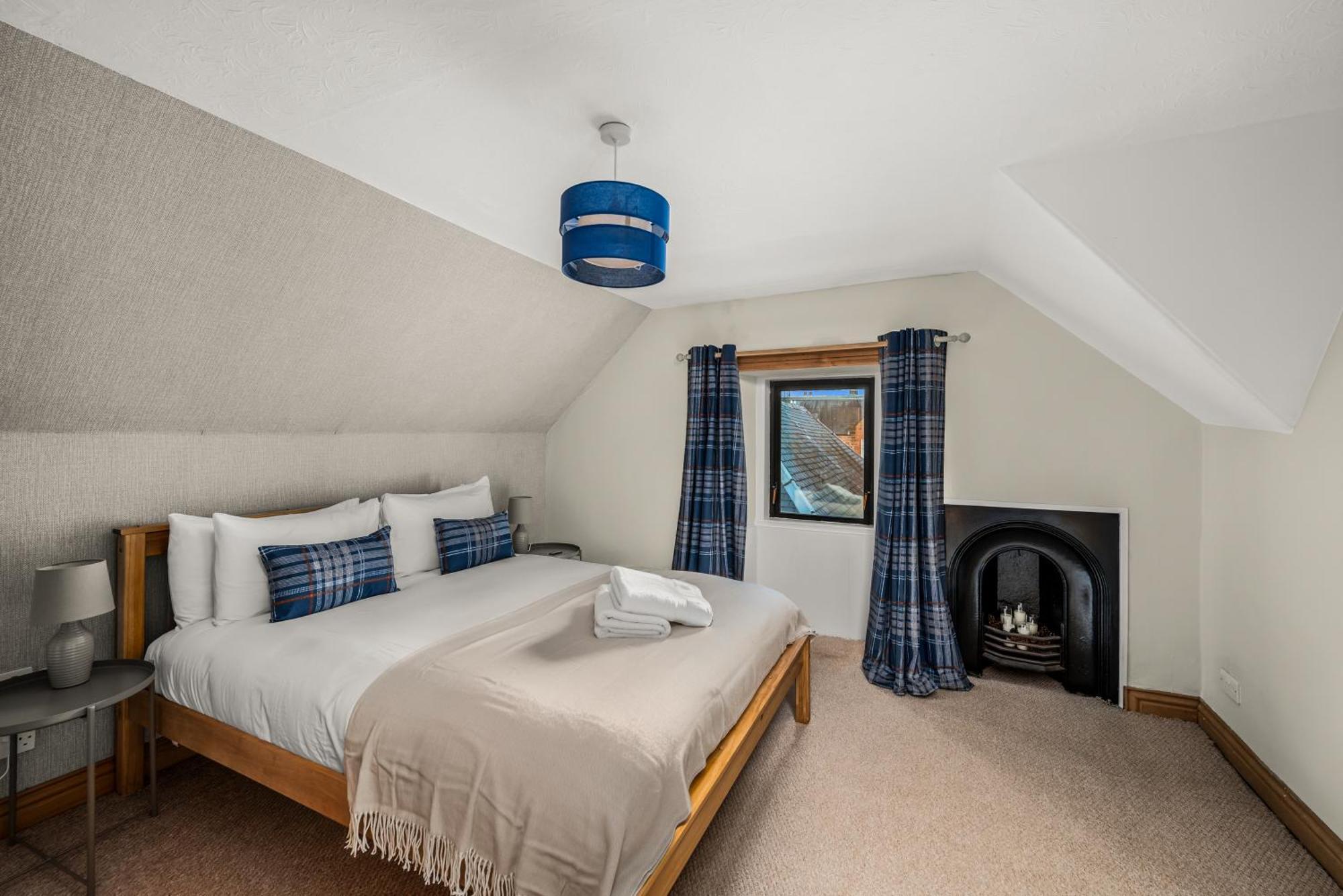 Fontain House: 4 Bedroom Victorian Villa Blairgowrie and Rattray ภายนอก รูปภาพ