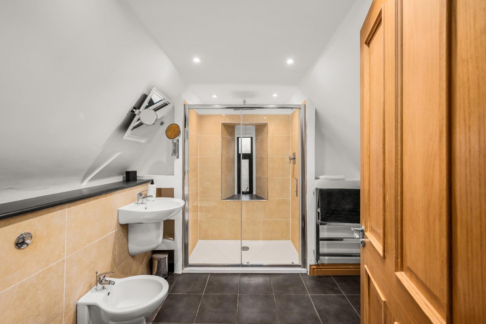 Fontain House: 4 Bedroom Victorian Villa Blairgowrie and Rattray ภายนอก รูปภาพ